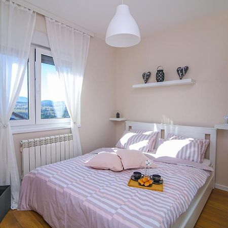 Narcis 17 - Novonamesteni Apartman Sa Prelepim Pogledom Na Tornik Zlatibor Esterno foto