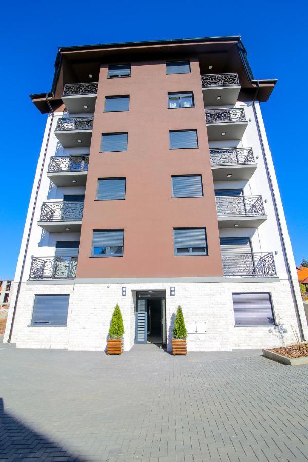 Narcis 17 - Novonamesteni Apartman Sa Prelepim Pogledom Na Tornik Zlatibor Esterno foto