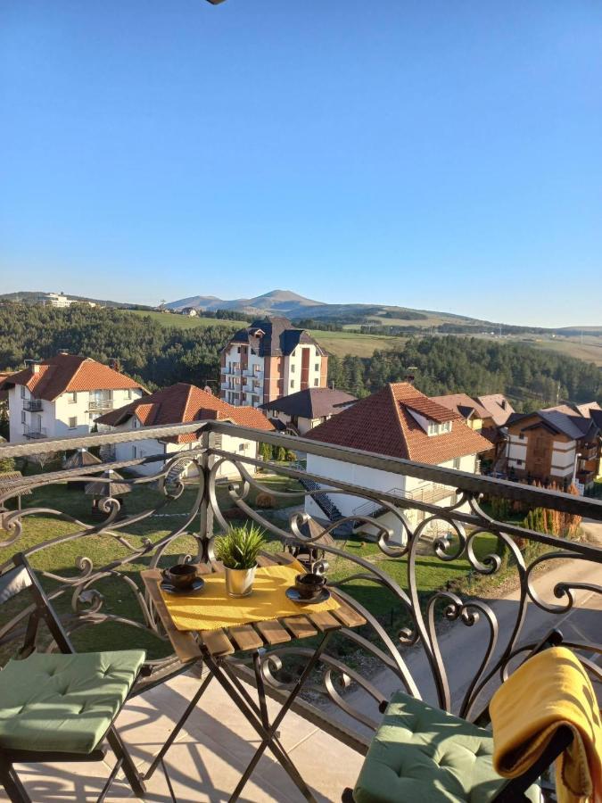 Narcis 17 - Novonamesteni Apartman Sa Prelepim Pogledom Na Tornik Zlatibor Esterno foto