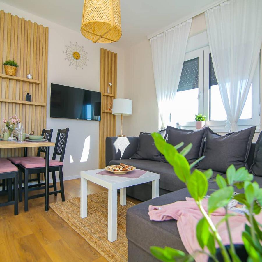 Narcis 17 - Novonamesteni Apartman Sa Prelepim Pogledom Na Tornik Zlatibor Esterno foto