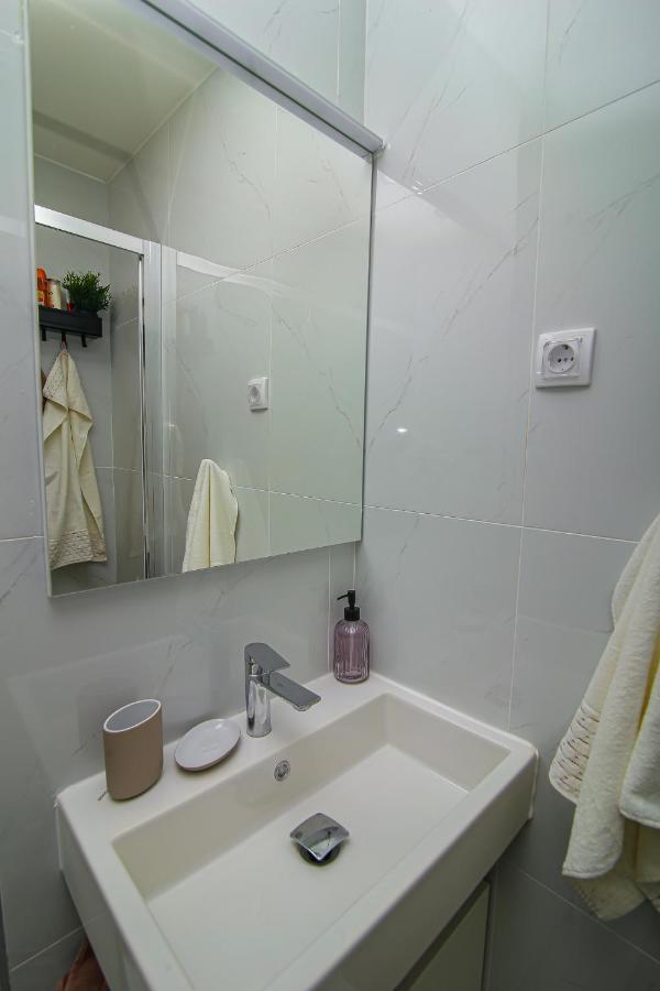 Narcis 17 - Novonamesteni Apartman Sa Prelepim Pogledom Na Tornik Zlatibor Esterno foto