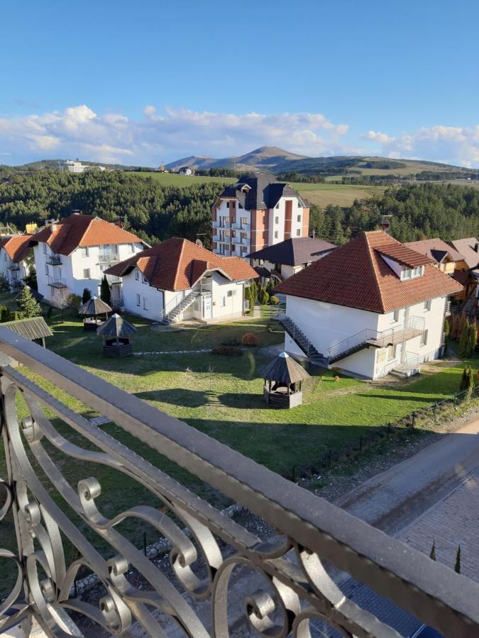 Narcis 17 - Novonamesteni Apartman Sa Prelepim Pogledom Na Tornik Zlatibor Esterno foto