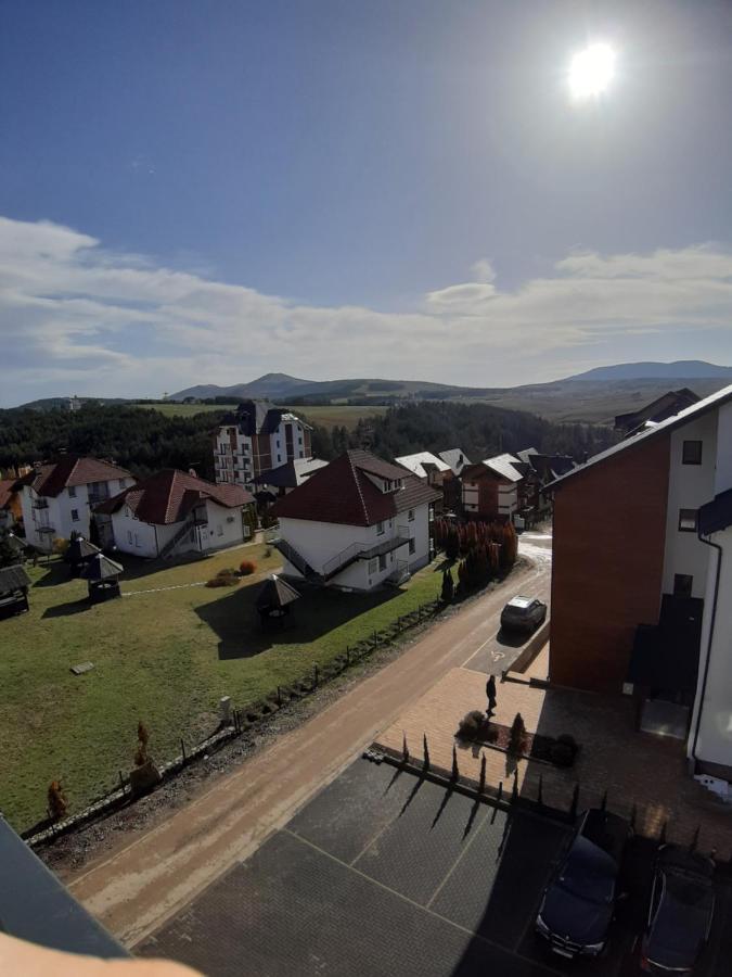 Narcis 17 - Novonamesteni Apartman Sa Prelepim Pogledom Na Tornik Zlatibor Esterno foto