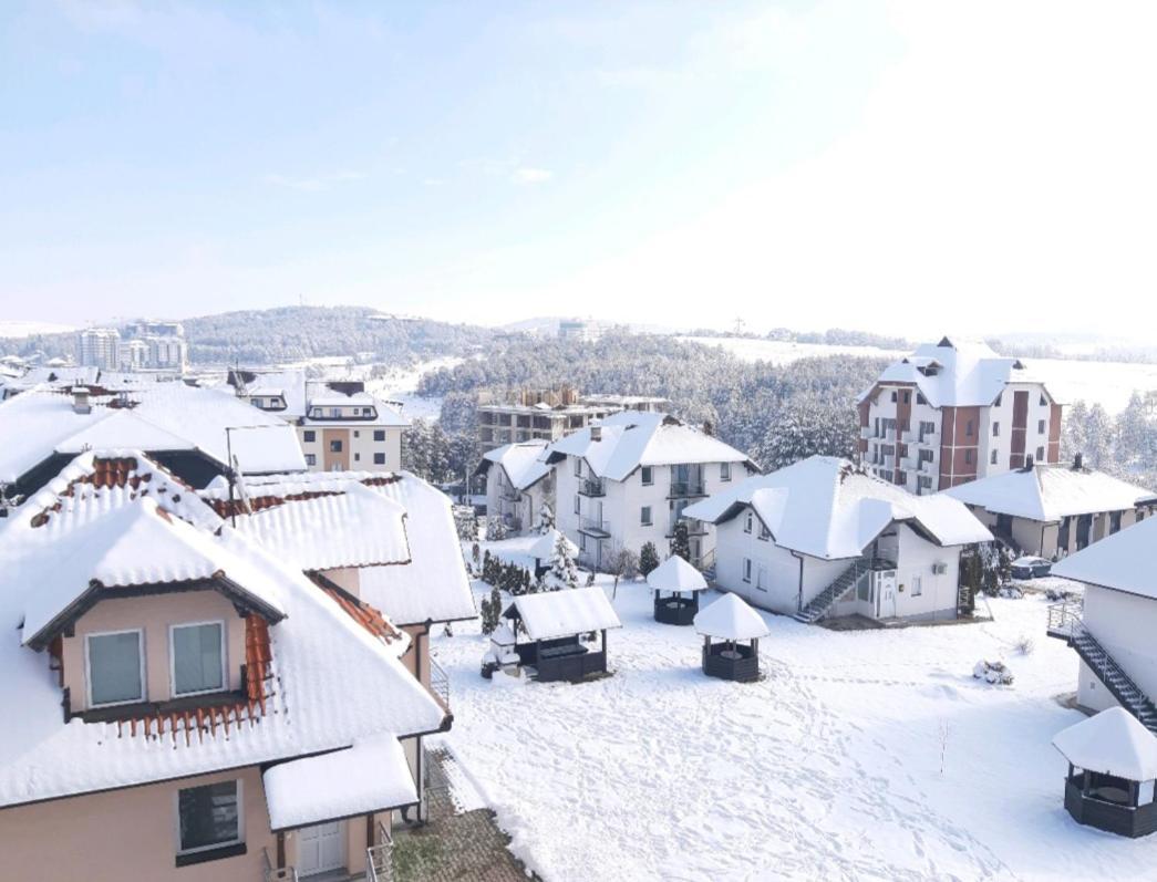 Narcis 17 - Novonamesteni Apartman Sa Prelepim Pogledom Na Tornik Zlatibor Esterno foto